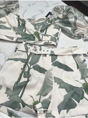 Fashion Nova White Tropical Leaf High-Waist Shorts with Belt